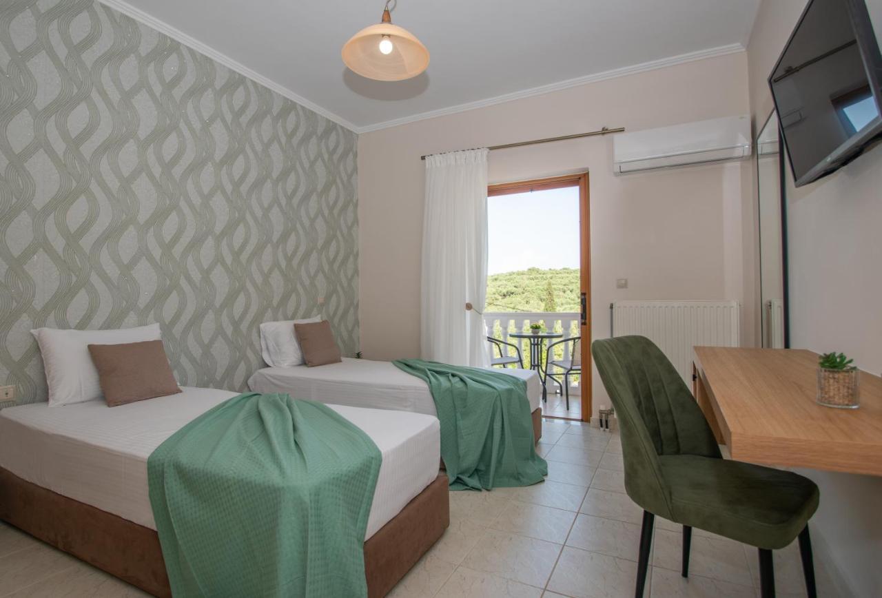 Kozanos Hotel & Suites Alykanas  Exterior foto
